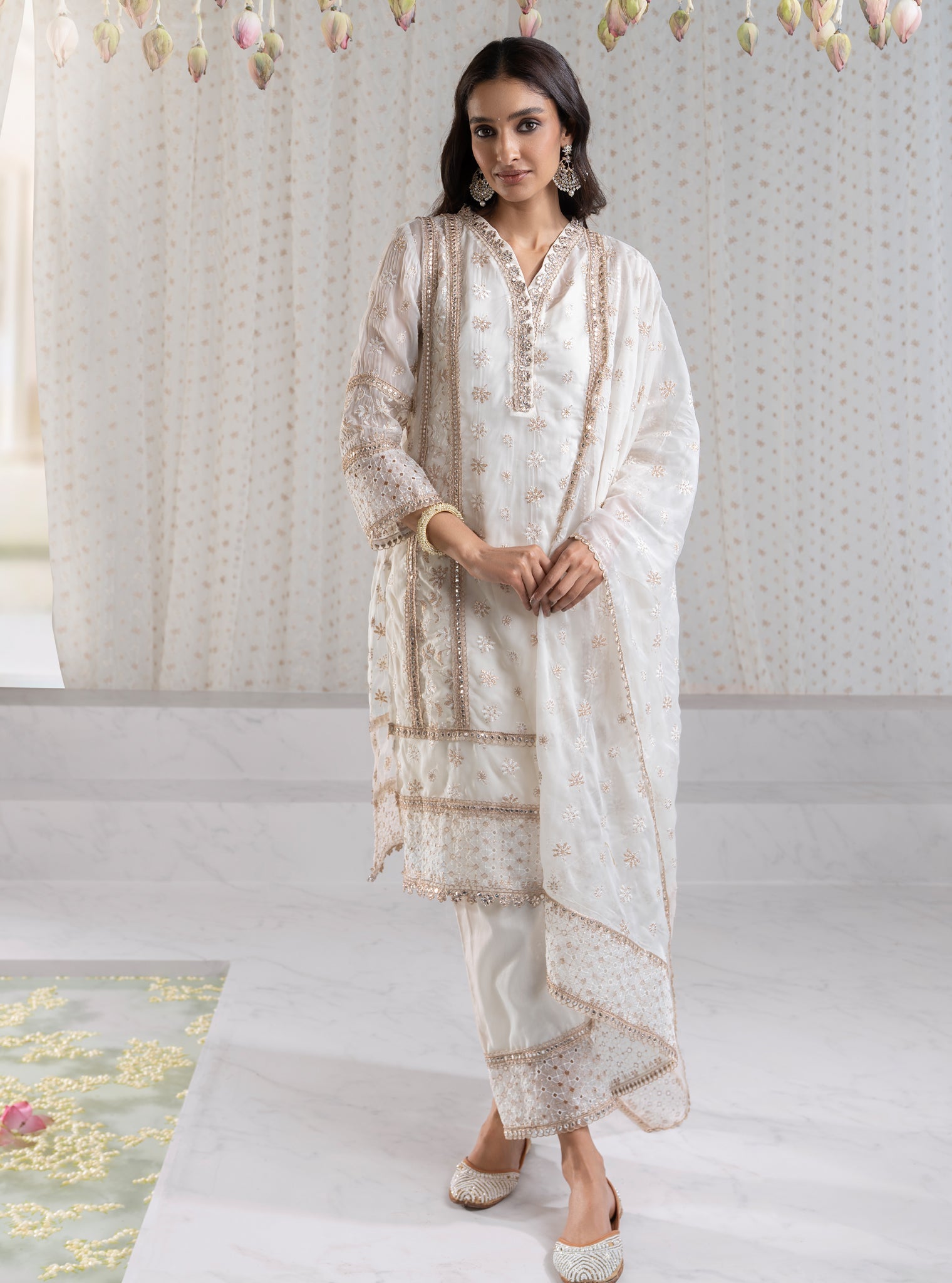 Mulmul Organza Ilahi Off White Kurta With Mulmul Pima Ilahi Off White Pant