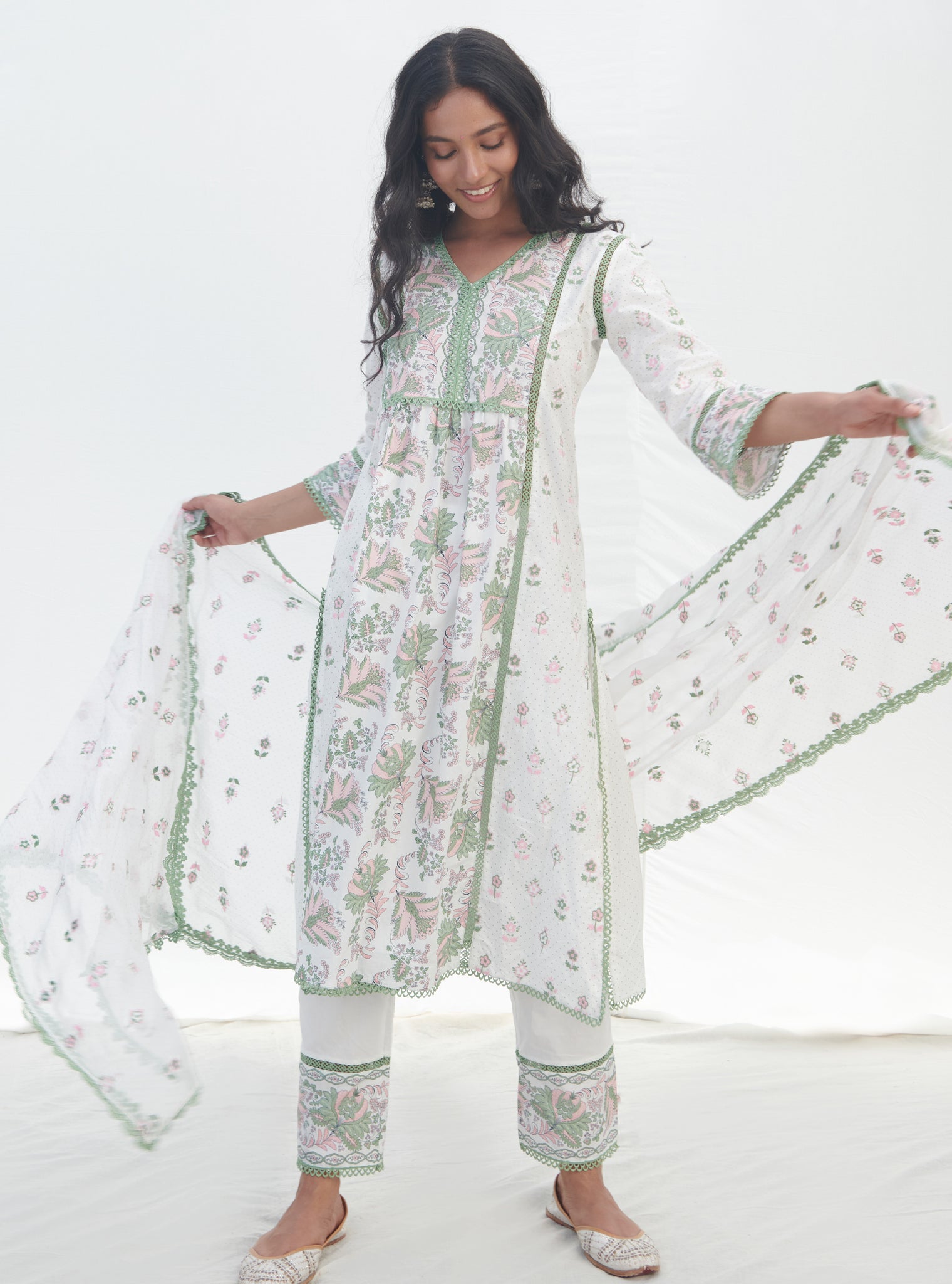 Mulmul Cotton Kalina Green Kurta With Mulmul Cotton Kalina Green Pant