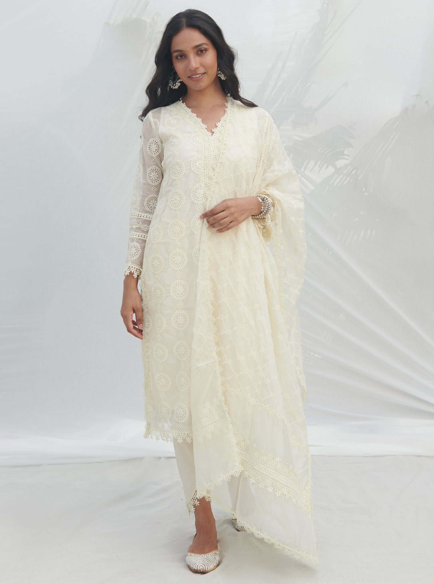 Mulmul Organza Nelli White Kurta With Mulmul Cotton Nelli White Pant