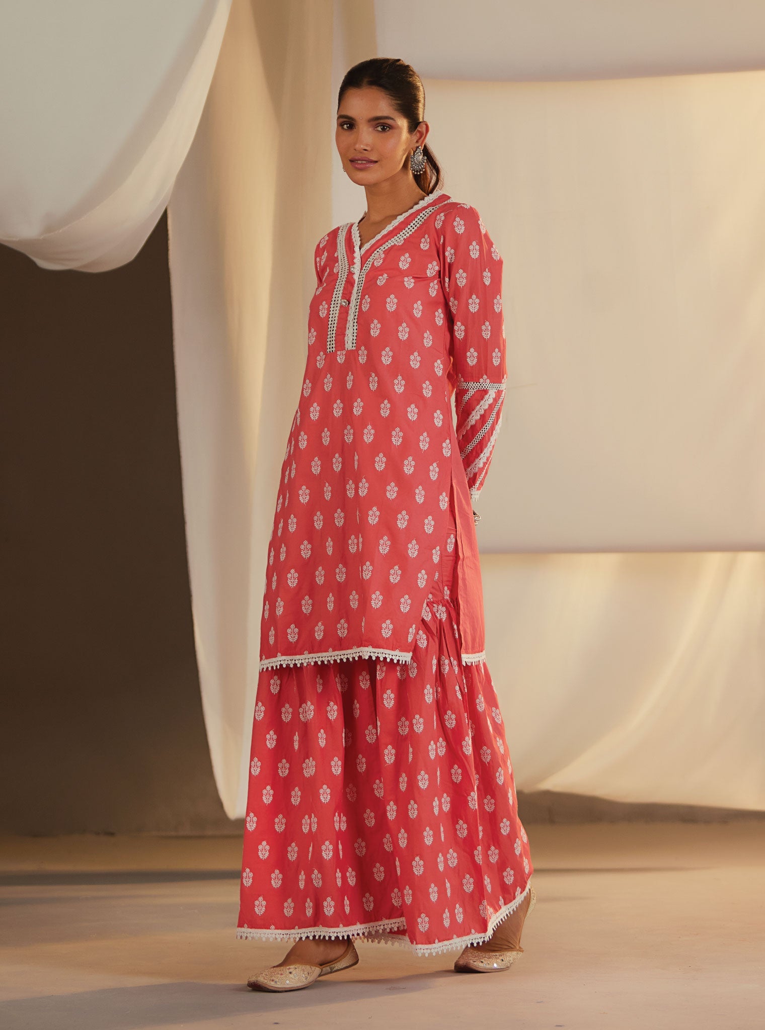 Mulmul Cotton Savina Kurta  With Savina Garara