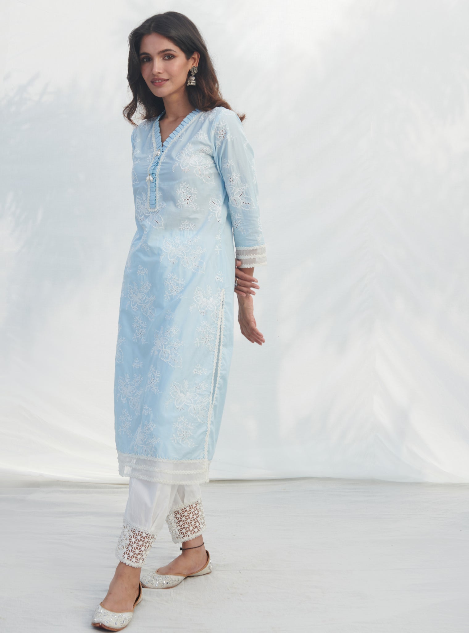 Mulmul Cotton Verlem Blue Kurta With Mulmul Cotton Chemical Lace White Salwar